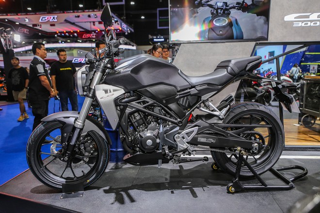 Honda CB300R 2018 giá từ 4.800 USD tại Thái Lan