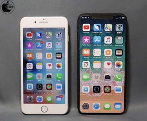Mô hình iPhone X Plus màn hình 6,5 inch (phải), đặt cạnh iPhone 8 Plus.