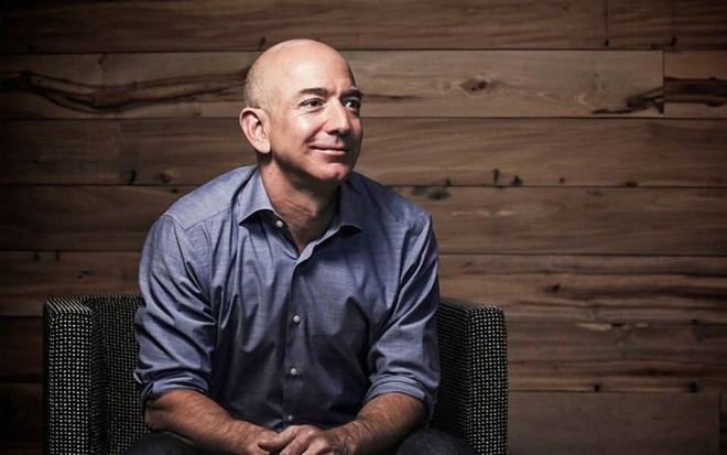 Jeff Bezos vừa là người giàu nhất thế giới, vừa là CEO quyền lực nhất. Ảnh: Fortune.
