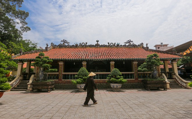 Ngôi chùa gần 300 tuổi có tượng Phật nằm dài nhất Việt Nam