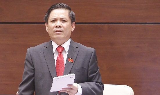 Quan điểm của Bộ trưởng GTVT Nguyễn Văn Thể về BOT là bảo vệ lợi ích người dân đã không nhận được sự đồng tình từ các đại biểu tham gia chất vấn.