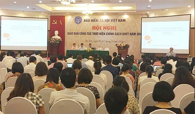 Tổng Giám đốc BHXH Việt Nam Nguyễn Thị Minh và Phó Tổng Giám đốc BHXH Việt Nam Phạm Lương Sơn chủ trì Hội nghị.