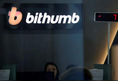 Sàn giao dịch tiền ảo Bithumb tại Seoul, Hàn Quốc. Ảnh: Reuters.