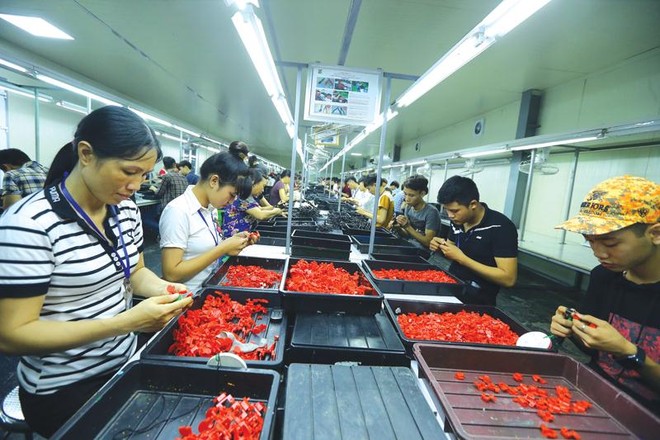 Việt Nam đã xác định chuyển dần thu hút FDI với lợi thế giá nhân công rẻ sang cạnh tranh bằng nguồn lực chất lượng cao.