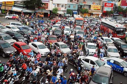 Người Việt vẫn mua nhiều xe máy trong nửa đầu 2018. 