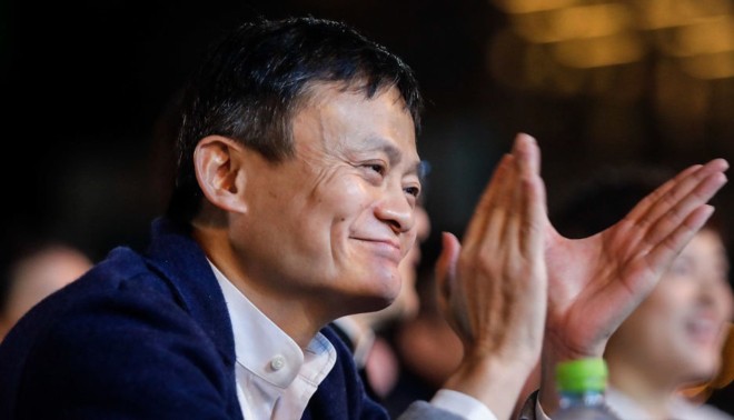 Jack Ma cho rằng người thành công có sự lười nhát đầy tự tôn. Ảnh: CNBC. 