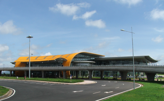 Sân bay Liên Khương được đầu tư từ năm 2010.