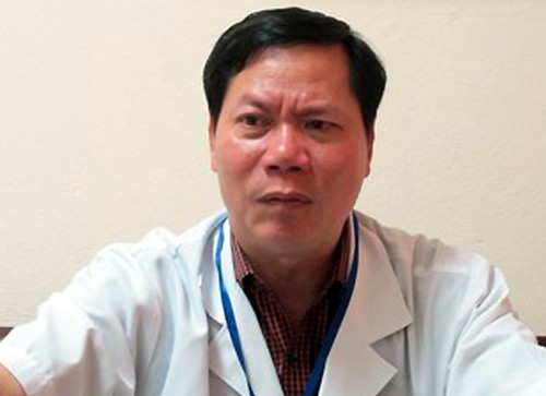 Ông Trương Quý Dương khi đương chức Giám đốc bệnh viện. Ảnh: Nam Phương.