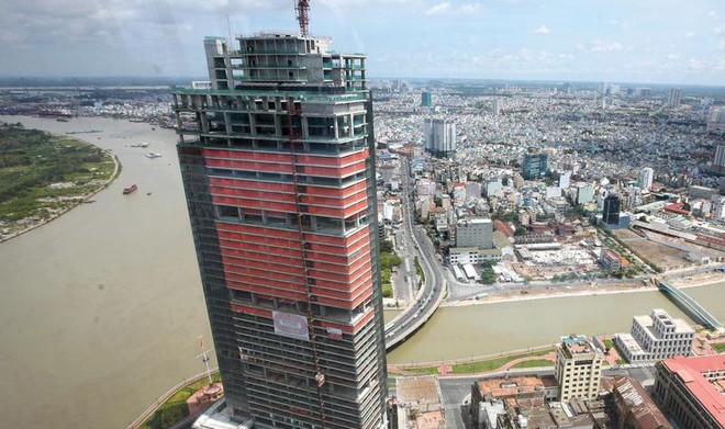 Sài Gòn One Tower (TP.HCM) là dự án bị thu giữ để xử lý nợ xấu. Ảnh: Đức Thanh.