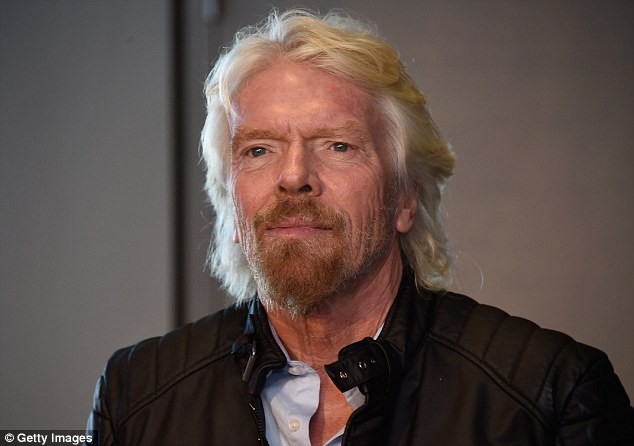 Tỷ phú Richard Branson luôn hối tiếc vì đã khiến công ty nhiều lần suýt phá sản. (Nguồn: Getty Images).