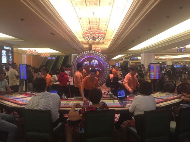 Mỗi năm, người Việt mang khoảng 800 triệu USD ra nước ngoài chơi bạc tại các casino