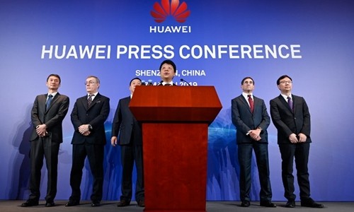 Huawei họp báo tại Thâm Quyến ngày 7/3. Ảnh: AFP.