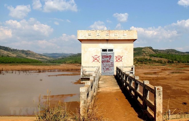 Công trình thủy lợi Đắk Ngo bỏ hoang, lãng phí nhiều tỷ đồng. (Ảnh: Ngọc Minh/TTXVN).