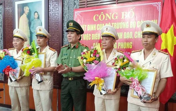 Công an TP.Đà Nẵng tổ chức công bố các quyết định của Bộ trưởng Bộ Công an về công tác cán bộ.