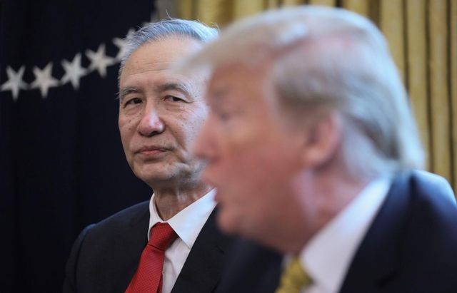 Số phận cuộc đàm phán thương mại Mỹ - Trung phụ thuộc vào việc Phó Thủ tướng Trung Quốc Lưu Hạc có dẫn phái đoàn tới Washington trong tuần này hay không. (Ảnh: Reuters).