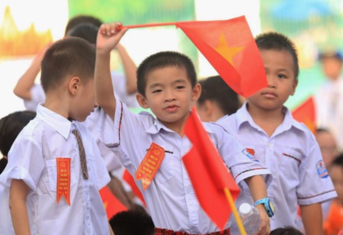Học sinh Trường Tiểu học Chu Văn An (quận Hoàng Mai) trong lễ khai giảng năm học 2018-2019. Ảnh: Gia Chính.