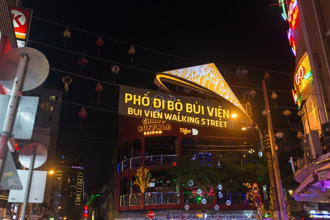 Gợi ý chơi đêm bao năm qua chỉ là phố Bùi Viện ở TP.HCM, hoặc đến phố Tạ Hiện ở Hà Nội uống bia.
