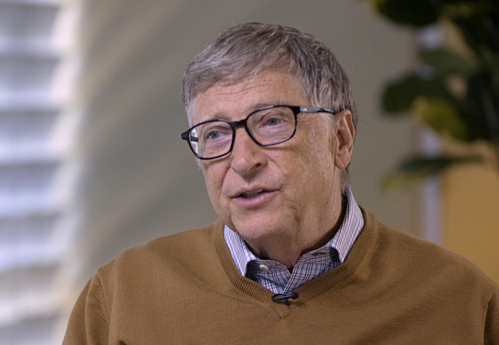 Đồng sáng lập Microsoft Bill Gates trong cuộc phỏng vấn với Bloomberg. Ảnh: Bloomberg.