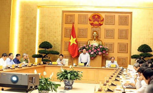 Phó Thủ tướng Phạm Bình Minh phát biểu tại Phiên họp - Ảnh: VGP/Hải Minh.