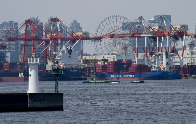 Xuất khẩu của Nhật Bản trong tháng 9 giảm 5,2% so với cùng kỳ năm ngoái, do các mặt hàng xuất khẩu chủ chốt sang Mỹ, Hàn Quốc giảm mạnh. Ảnh: AFP.