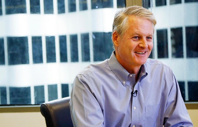 Ông John Donahoe sẽ thay thế ông Parker đảm nhận cương vị Chủ tịch kiêm CEO của Nike. (Nguồn: Reuters).