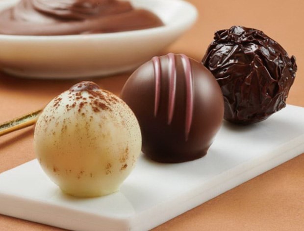 Bộ ba viên chocolate đắt nhất thế giới. (Nguồn: indiantelevision.com).
