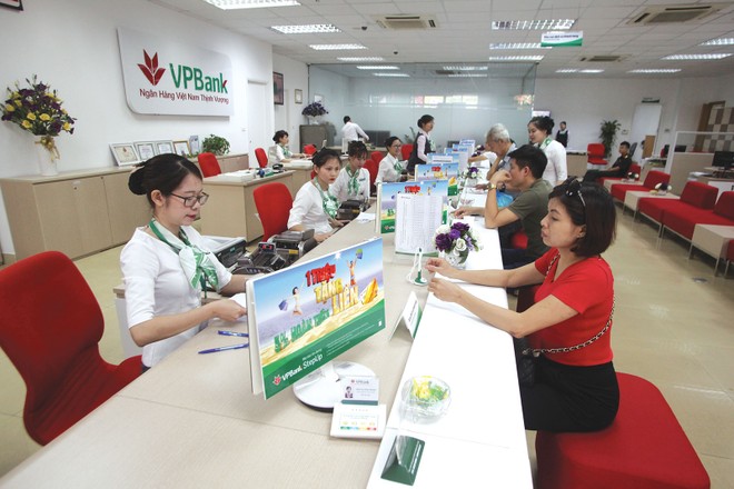 VPBank đã cắt giảm hơn 2.300 nhân viên ngân hàng trong 9 tháng qua.