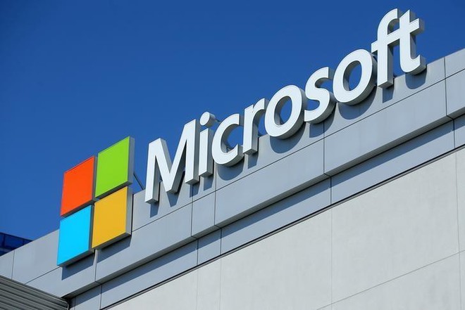 Sau khi thử nghiệm áp dụng thời gian làm việc 4 ngày/tuần ở Nhật Bản, Microsoft cho biết năng suất làm việc của các nhân viên của họ tăng gần 40%. Ảnh: Reuters.