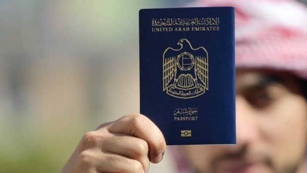 Tấm hộ chiếu của UAE được đánh giá là quyền lực nhất thế giới. (Nguồn: Khaleej Times).