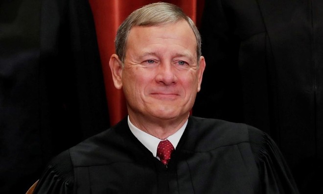 Chánh án John G. Roberts Jr. tại Tòa án Tối cao ở Washington hồi tháng 11/2018. Ảnh: Reuters.