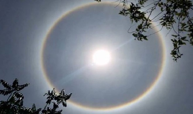 Hào quang tròn xuất hiện trong tiết trời -43°C