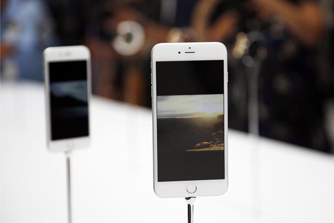 iPhone 9 về cơ bản là một chiếc iPhone 8 thời hiện đại. Ảnh: Reuters