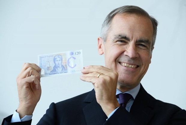 Thống đốc Ngân hàng Anh quốc Mark Carney giới thiệu đồng 20 bảng Anh mới. (Nguồn: Getty Images).