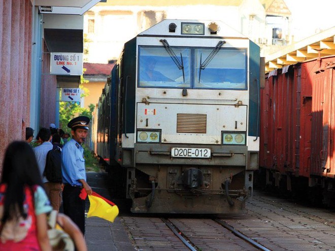 Tổng công ty Đường sắt Việt Nam đang không có nguồn để trả lương cho hàng vạn người lao động.
