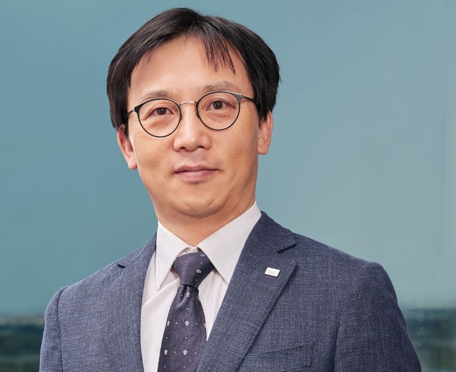 Ông Kang Moon Kyung, CEO Mirae Asset