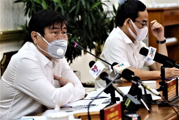 Chủ tịch Ủy ban Nhân dân Thành phố Hồ Chí Minh tại buổi họp Ban chỉ đạo phòng, chống COVID-19. (Nguồn: Trung tâm Báo chí TP.Hồ Chí Minh).