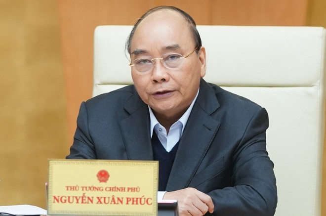 Thủ tướng Nguyễn Xuân Phúc chủ trì họp Thường trực Chính phủ, chiều 6/4. Ảnh: VGP.