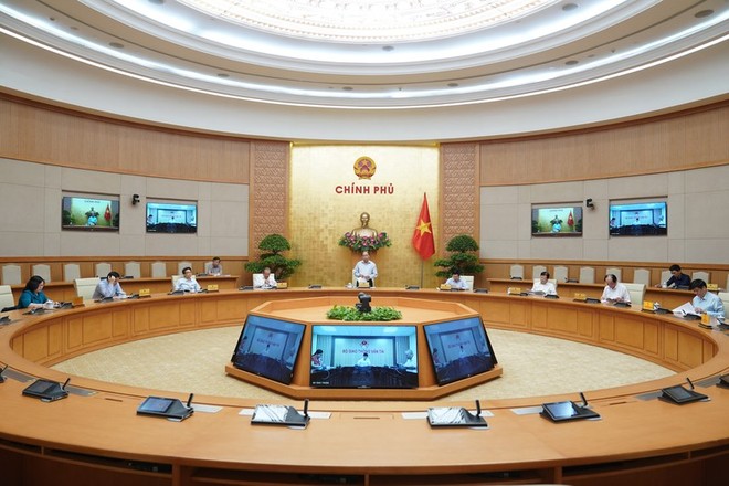 Thủ tướng Nguyễn Xuân Phúc phát biểu kết luận tại cuộc họp Thường trực Chính phủ ngày 15/5.