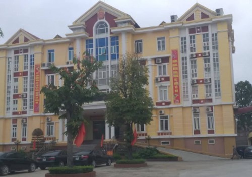 Trụ sở UBND huyện Hậu Lộc- nơi ông Long đánh bạc.