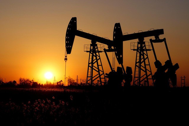 OPEC+ cần sự đồng thuận để giá dầu tăng bền vững