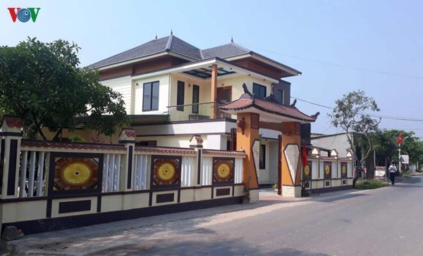 Nhà riêng của ông Võ Ngọc Khoa- Trưởng Phòng NN&PTNT huyện Triệu Phong tại xã Triệu Đại, huyện Triệu Phong.