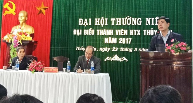 Chủ tịch UBND P. Thủy Biều, TP.Huế (tỉnh Thừa Thiên - Huế) ông Hoàng Thăng Long phát biểu tại Đại hội thường niên đại biểu thành viên HTX Thủy Biều. (Ảnh: UBND P.Thủy Biều).