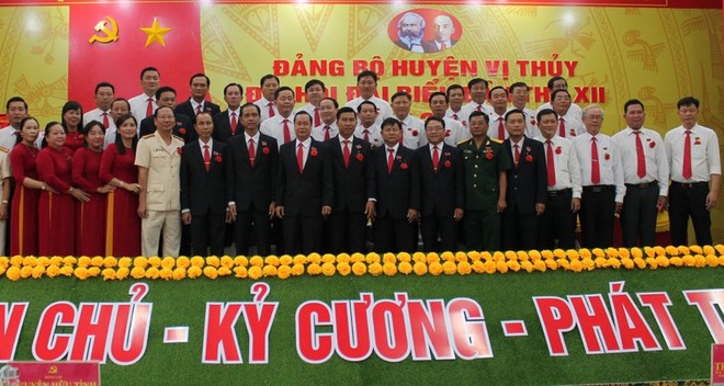 Ban Chấp hành Đảng bộ huyện Vị Thủy, tỉnh Hậu Giang nhiệm kỳ 2020-2025.
