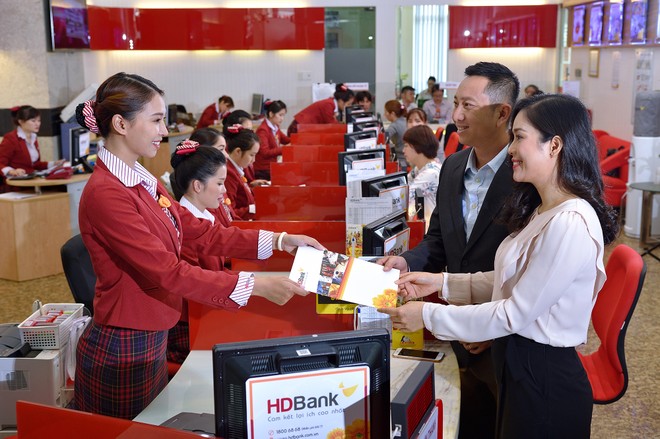 Đồng hành cùng khách hàng vượt đại dịch, HDBank (HDB) duy trì tăng trưởng cao và bền vững, kiểm soát nợ xấu dưới 1,1%