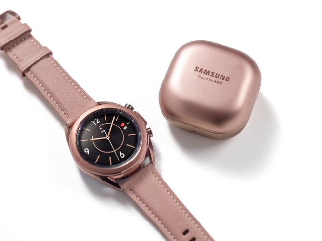 Galaxy Watch3 và tai nghe không dây “hạt đậu” Galaxy Buds Live sẽ bắt đầu được tung ra thị trường từ ngày 6/8