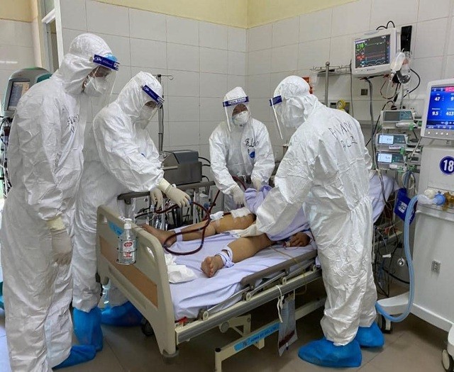 30 bệnh nhân tử vong do Covid-19 ở Việt Nam đều là các bệnh nhân có bệnh lý nền, mãn tính.