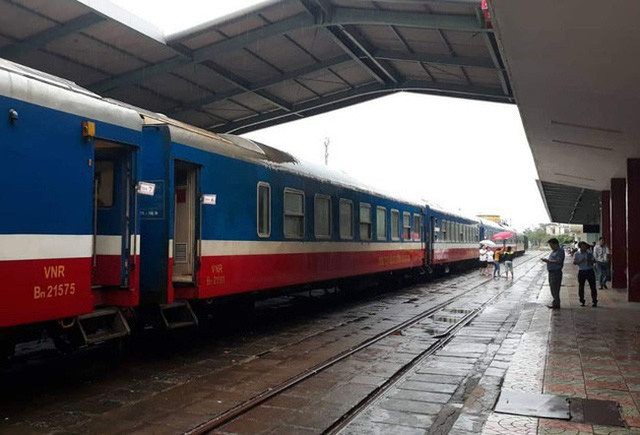 Khôi phục tuyến tàu du lịch đường sắt Hà Nội - Lào Cai