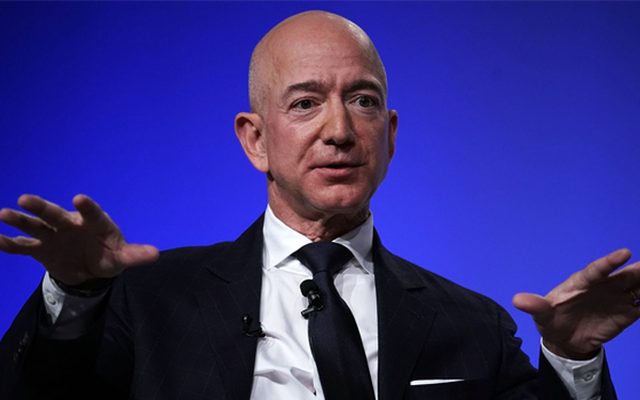 Giám đốc điều hành Amazon Jeff Bezos (Ảnh: AFP).
