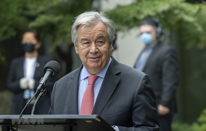 Tổng Thư ký Liên hợp quốc Antonio Guterres phát biểu tại buổi lễ. (Ảnh: Hữu Thanh/TTXVN).