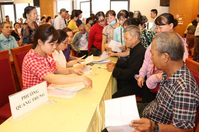 Người lao động tự do ở Hà Nội nhận hỗ trợ từ Gói an sinh 62.000 tỷ đồng.